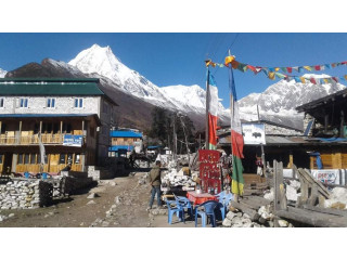 Manaslu Circuit Trek